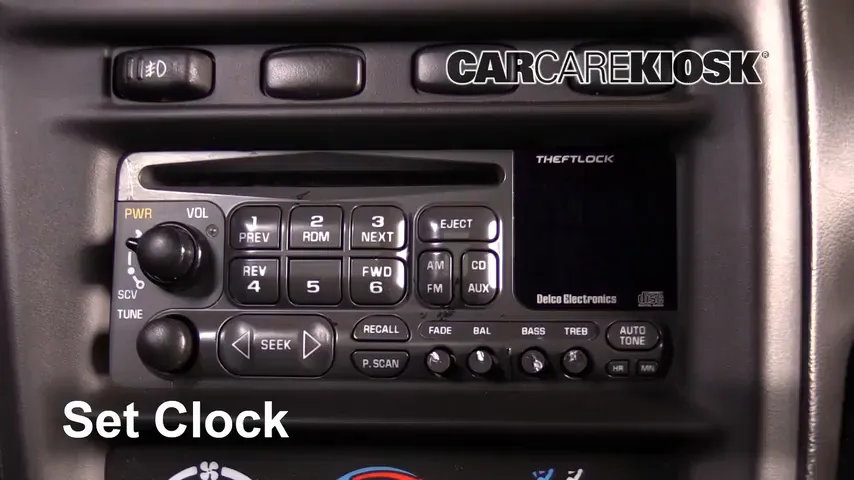 2002 Chevrolet Camaro 3.8L V6 Convertible Horloge Régler l'horloge